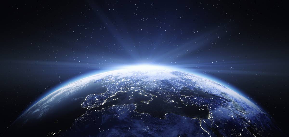 The Geography data type in SQL Server 2008 and geographic searches from Entity Framework